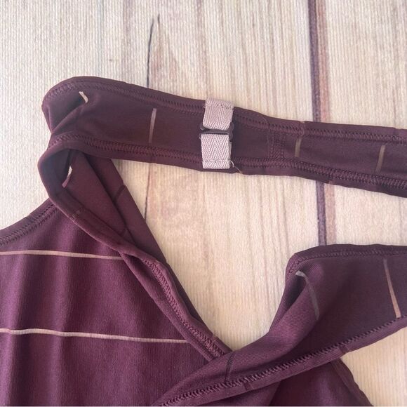 Athleta Max Out Chi Burgundy Sheer Stripe Side Tie Tank Top - Picture 10 of 11